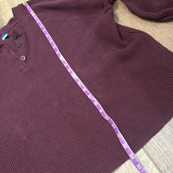 Old Navy thermal top - Picture 7 of 8